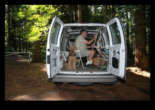 Furgonu māksla Māksla pārveidot furgonus mobilajos šedevros 5 Furgonu māksla: pielāgoti dizaini, kas pārvērš furgonus par šedevriem