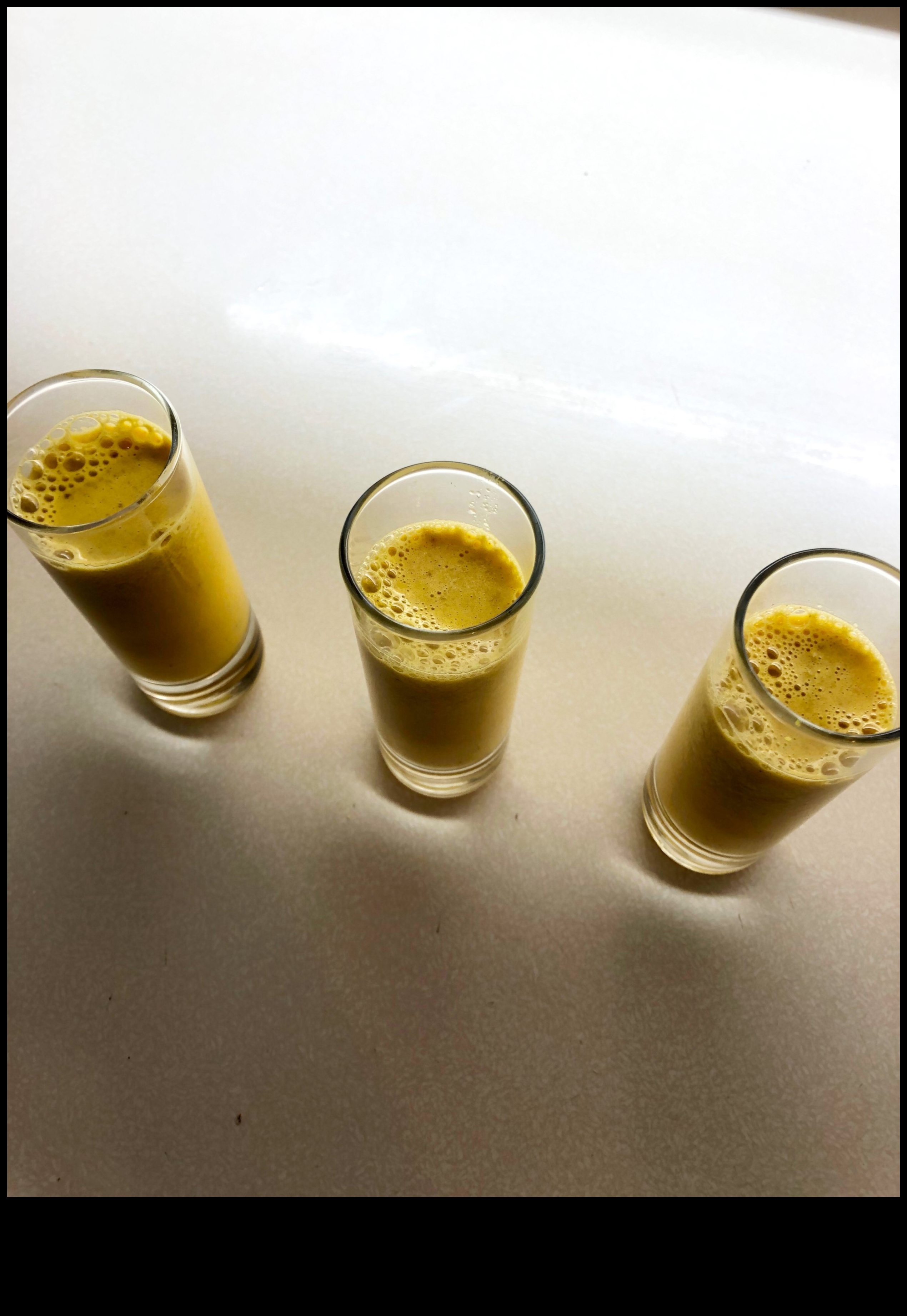 DIY Ginger Shot Bar: izveidojiet personalizētu ceļu uz labsajūtu