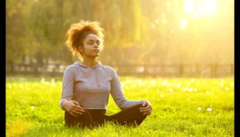 Labsajūta iekšienē: meditācijas pozitīvo rezultātu izpēte