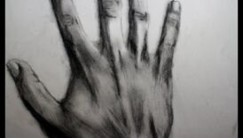 Dramatiska gaisma un ēnas: ogles kontrasta sasniegšana